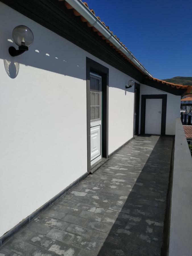 Bettencourt Rooms Santa Cruz da Graciosa Bagian luar foto