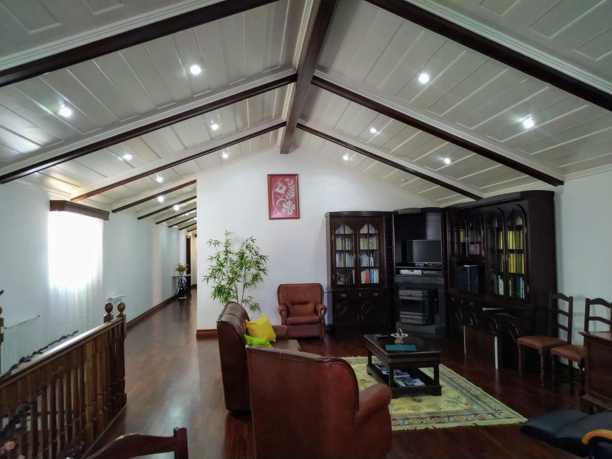 Bettencourt Rooms Santa Cruz da Graciosa Bagian luar foto