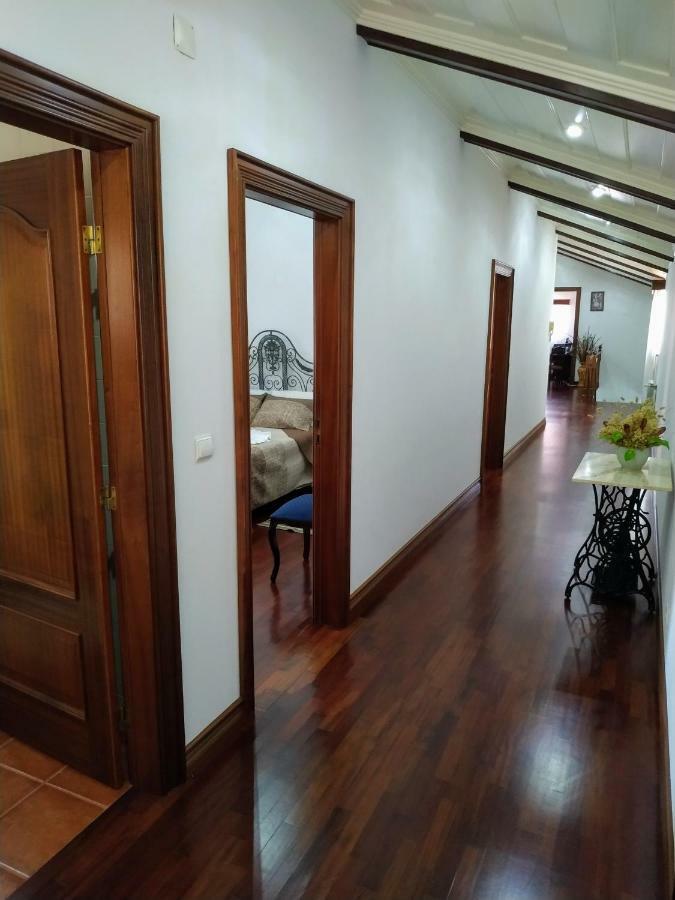 Bettencourt Rooms Santa Cruz da Graciosa Bagian luar foto